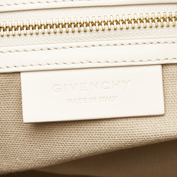 Pre-Loved Givenchy Medium Sway - Picture 6 of 12